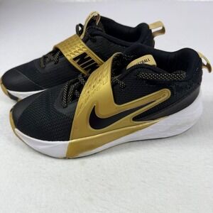 Nike Team Hustle D 12 Black Gold Size 5.5Y Kids Basketball Shoes CW6735-006